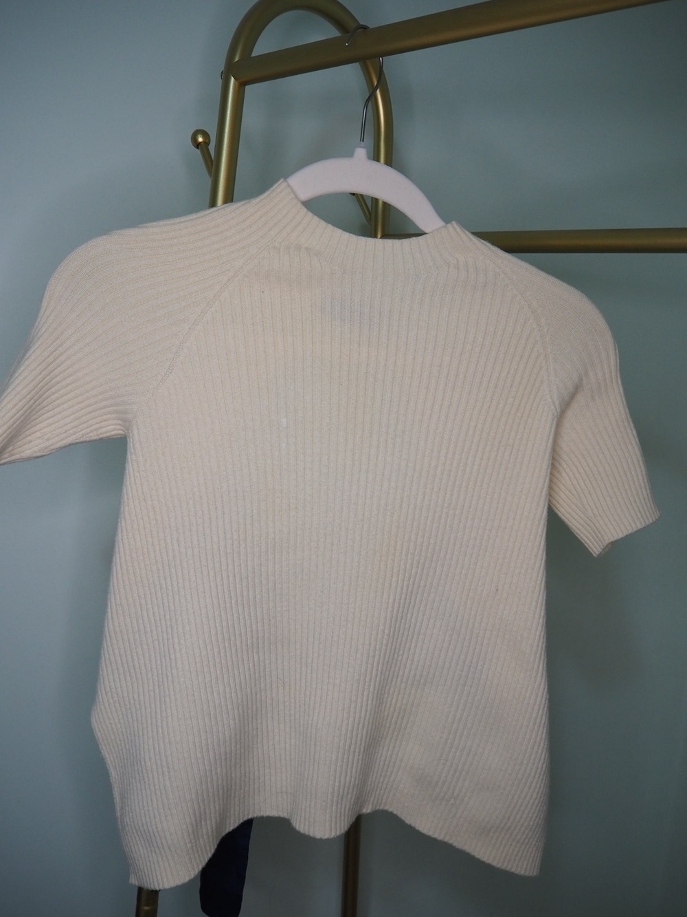 ZARA Cream Ribbed Knit Short Sleeve Cutout Top with Navy Blue Tie - S